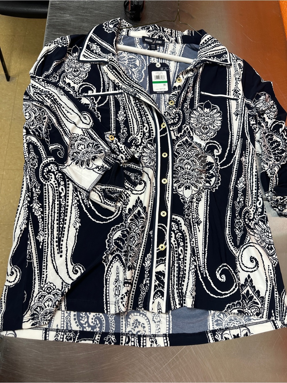 NWT Nautica Jeans Navy and White Paisley Button-Front Shirt Size Large
